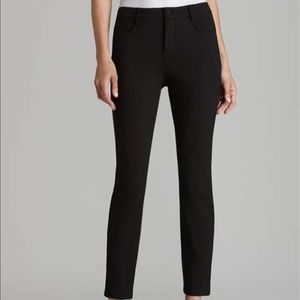 Jones New York Black Jeggings